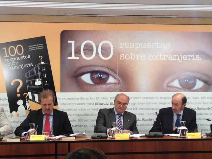 Alfredo Pérez Rubalcaba, Carlos Carnicer Y Manuel Campo Vidal