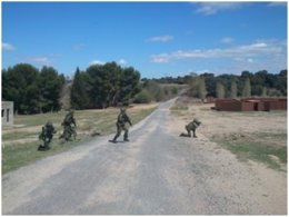 Soldados De La Brimz X En Un Ejercicio De Adiestramiento