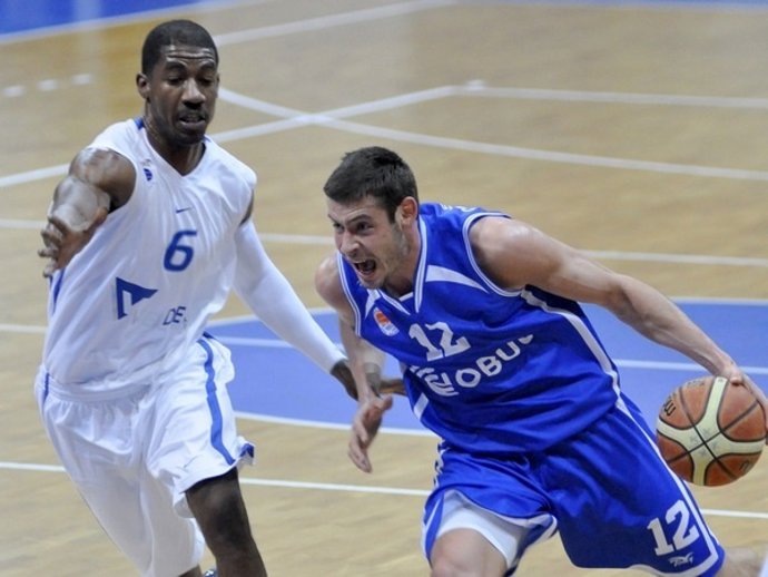 Al Alero Búlgaro Aleksander Yanev (Assignia Manresa)