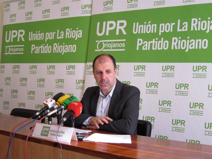 Miguel González De Legarra, Presidente De UPR