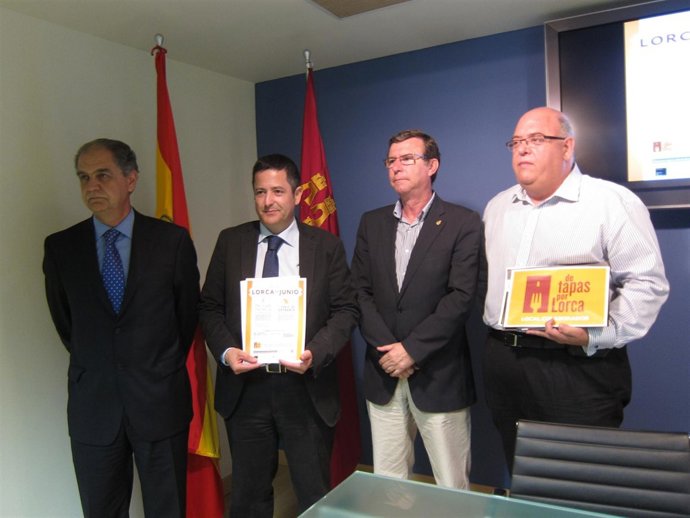 El Direcetor General De Turismo, Ujaldón Presenta Las Actividades Para Lorca 