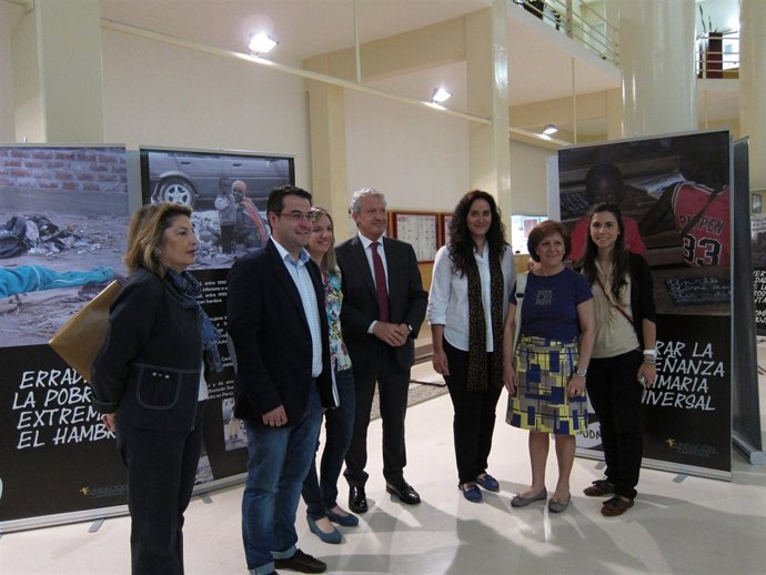 Merino, Del Río Y Domínguez, En La Exposición