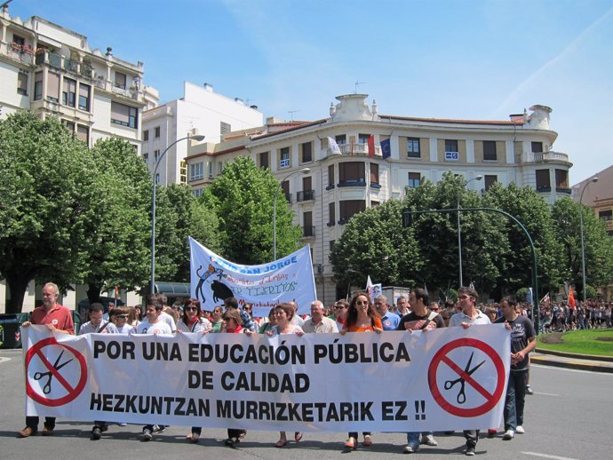 Manifestación Contra Los Recortes En Educación.