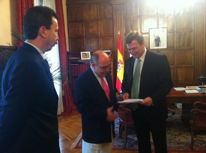 Entrega Banco De Alimentos