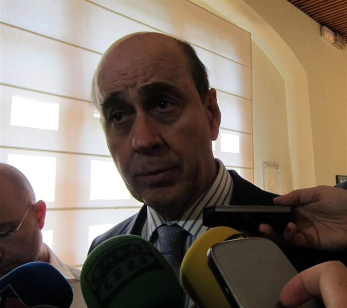 Rafael Fernández De Alarcón.