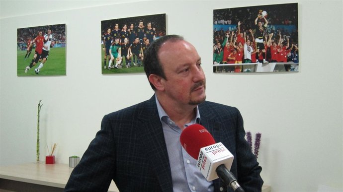 Rafa Benítez, Entrenador Español