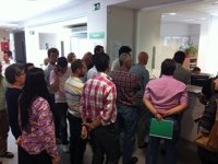 Ocho alcaldes del PSOE y uno de IU se personan en Salud para pedir explicaciones por el cierre de PAC