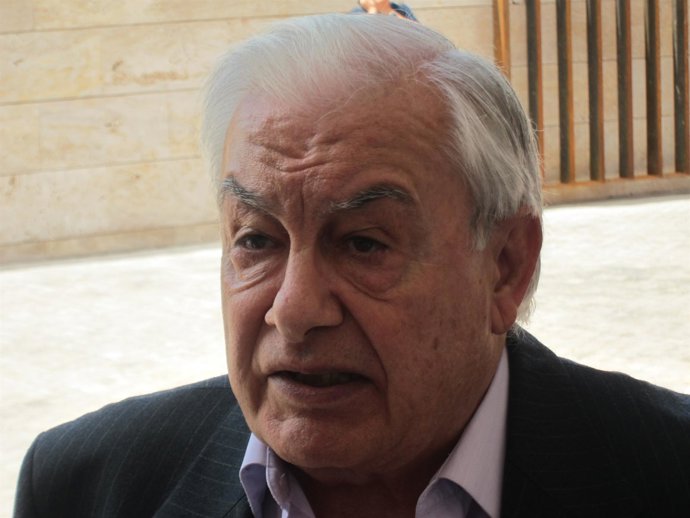 Cesm Presidente Sindicato Médico Angel De La Guarda