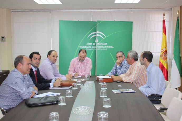 Reunión Con Las Empresas De La Autovía Del Almanzora En La Junta 