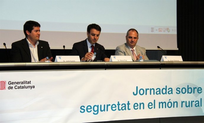 Manel Prat En Una Jornada De Seguridad En El Mundo Rural