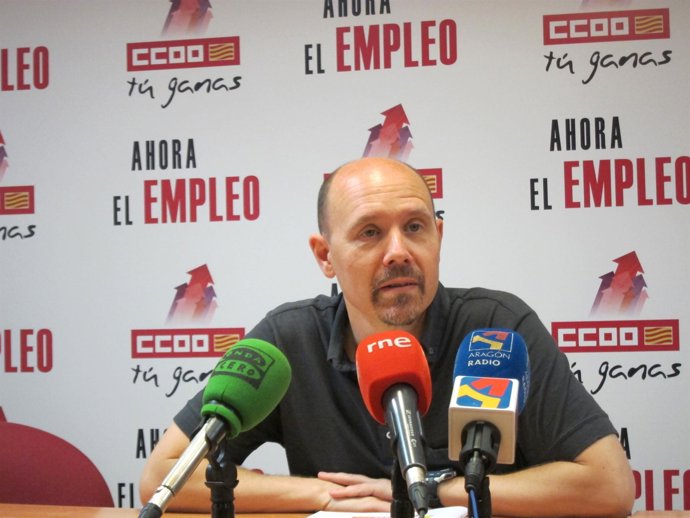 El Secretario De Acción Sindical De CC.OO.-Aragón, Mnuel Pina.