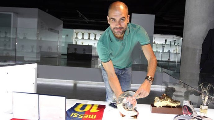 El Entrenador Del FC Barcelona, Pep Guardiola