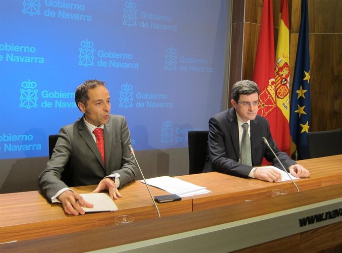 Los Consejeros Juan Luis Sánchez De Muniáin Y José Iribas.