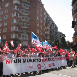 Concentración Contra La Siniestralidad Laboral En Oviedo