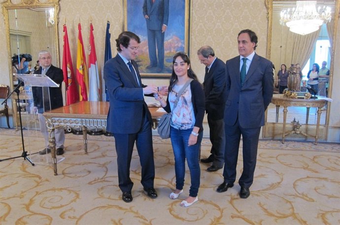 Acto De Entrega De Las Viviendas De Protección Oficial Del Sector La Plata