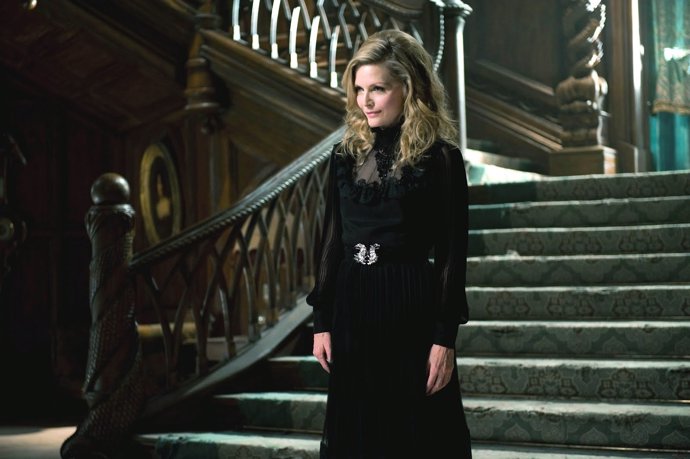 Michelle Pfeiffer en Sombras Tenebrosas