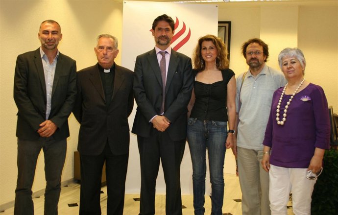 Cañadilla (Centro) Con Los Firmantes De Los Convenios