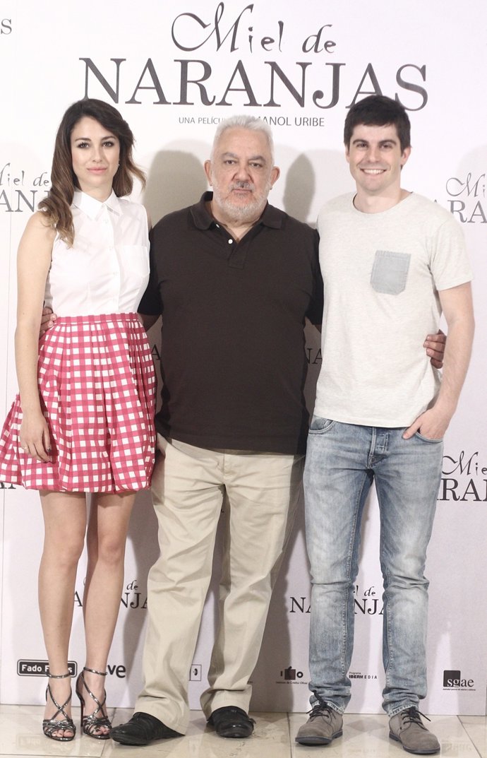 Imanol Uribe presenta Miel de naranjas