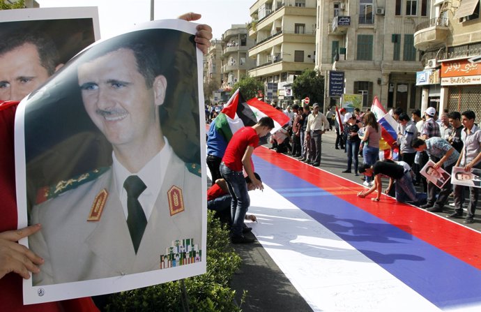 Manifestación A Favor Del Gobierno Sirio Y Del Apoyo Ruso En Damasco