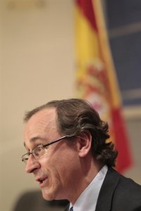 Economía/Bankia.- PP lamenta que Rubalcaba pida comisión de investigación "arrastrado por las posiciones más radicales"