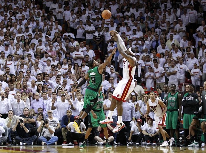 LeBron James y Rajon Rondo, Heta-Celtics