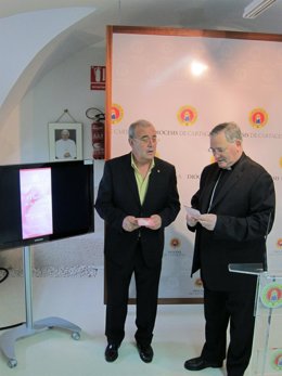 Leante Y Lorca Planes, Antes De La Rueda De Prensa