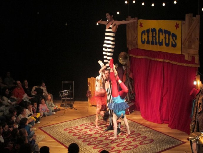 Escena Del Espectáculo