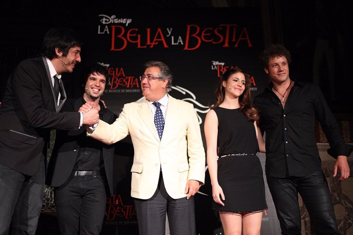 Presentación Del Musical 'La Bella Y La Bestia' En Sevilla