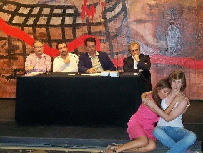 Presentación De Los Espectáculos De La Escuela Municipal De Teatro