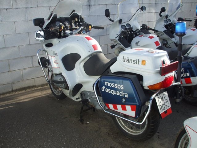 Moto De Tráfico De Mossos