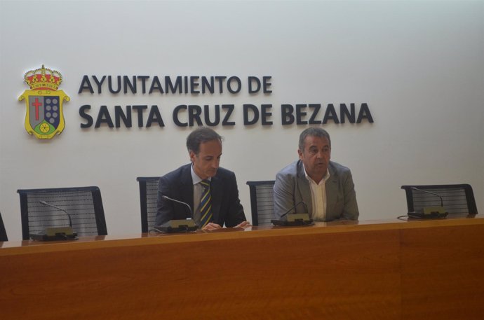 El Delegado Del Gobierno Y El Alcalde, En Rueda De Prensa