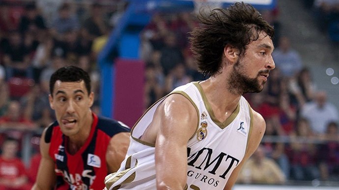 Sergi Llull Ante Prigioni En Un Momento Del Partido