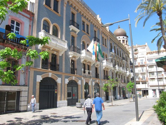 Fachada Del Hotel París. 