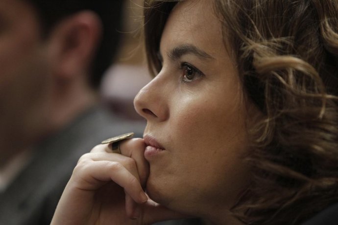 Primer Plano De Soraya Saénz De Santamaría