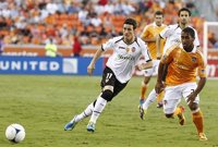 Fútbol.- Aduriz da la victoria al Valencia en el cierre de la gira estadounidense