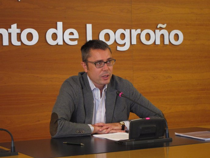 El Concejal De Desarrollo Urbano, Pedro Sáez Rojo