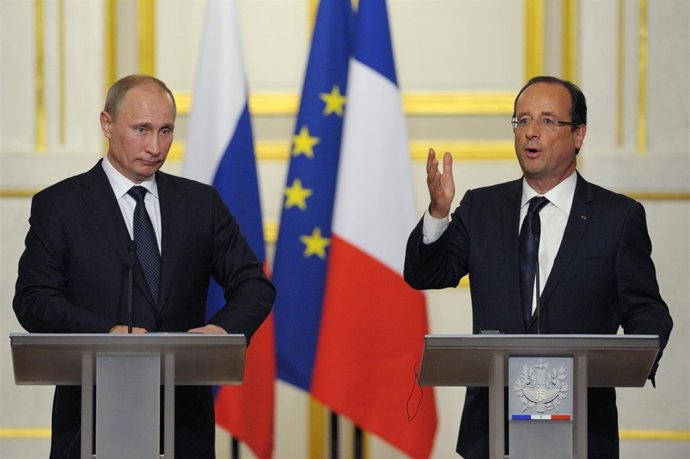 François Hollande Junto A Vladimir Putin