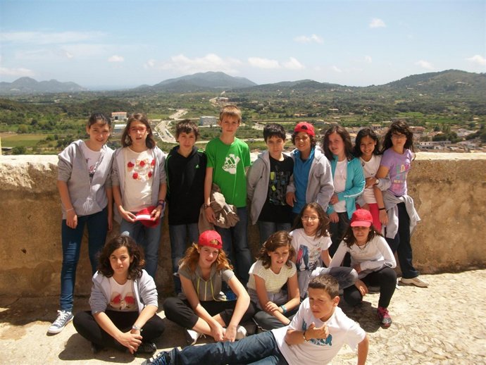 Estudiantes Del Colegio Público De Cintruénigo En Las Islas Baleares.