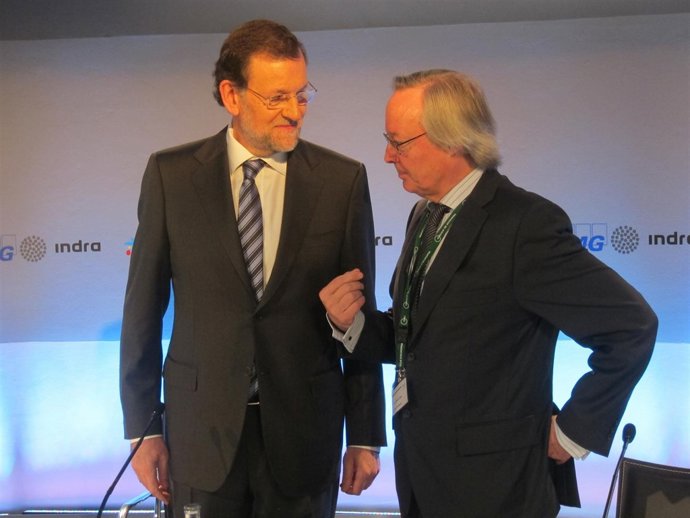 El Pte. Mariano Rajoy Y Josep Piqué (Pte.Círculo De Economía)