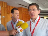 Los críticos del PSOE no consiguen el 20% de respaldo y gana con un 73,34% la lista oficialista