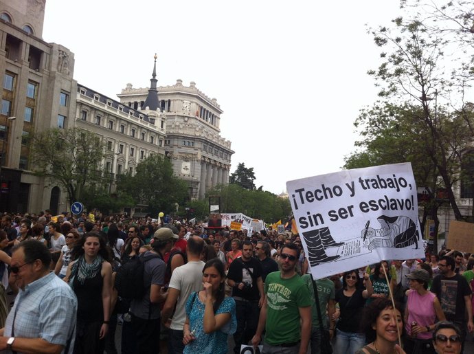 Manifestantes Del 15M En Madrid