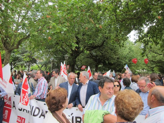Manifestación En Santiago Contra Los Recortes En Sanidad