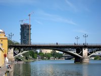 La Unesco propondrá incluir a los monumentos de Sevilla en la lista de patrimonio en peligro