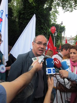 Francisco Jorquera En La Manifestación De SOS Sanidade Púlbica En Santiago