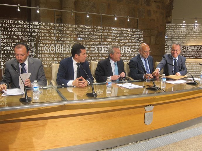 Firma Convenio Centro Hispano Luso