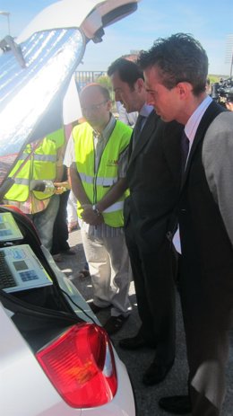 Pablo Cavero, En El Centro De Conservación De Carreteras De Cobeña