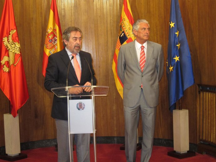 Belloch Y El Consejero Antonio Suárez