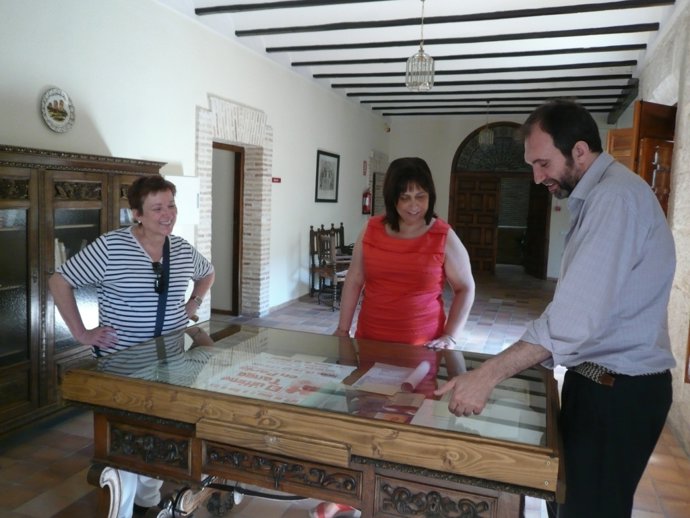 Valenzuela En La Presentación Del Documento Del Mes