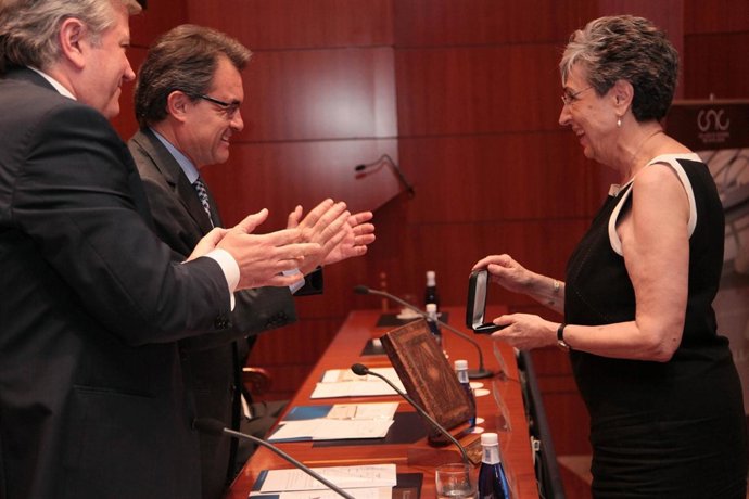 Artur Mas En La Entrega Del Premio Puig Salellas Del Colegio De Notarios