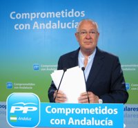 PP-A defiende una comisión de investigación sobre ERE "sin limitaciones en el tiempo" y no aceptará "una faena de aliño"